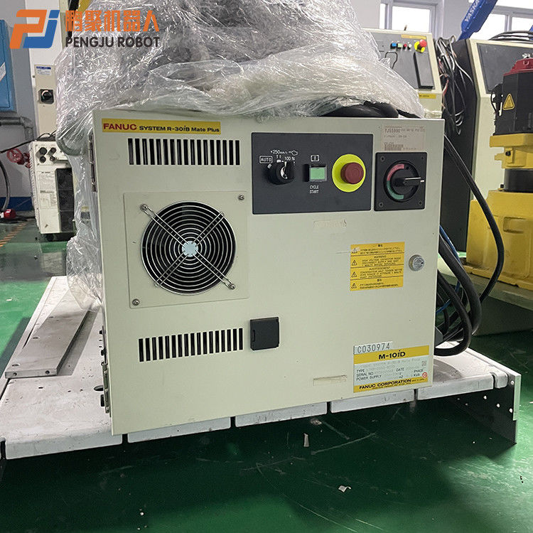 İkinci El Fanuc Robot 10iD/12 Kol Açıklığı 1441mm Olan Otomatik Altı Eksen