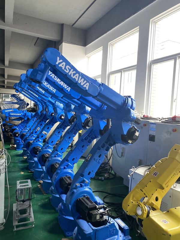 Kullanılmış Yaskawa Nokta Kaynak Robotu EA1900N 6 Eksen Yer Montajı