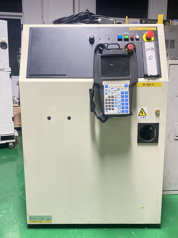 Fanuc 20iA ±0.07mm Tekrarlanabilirlik Yay Kaynak Robotu 20KG Faydalı Yük 1811 Mm İşleme İşleme ve Ölçüm Parçaları için Uzaklık