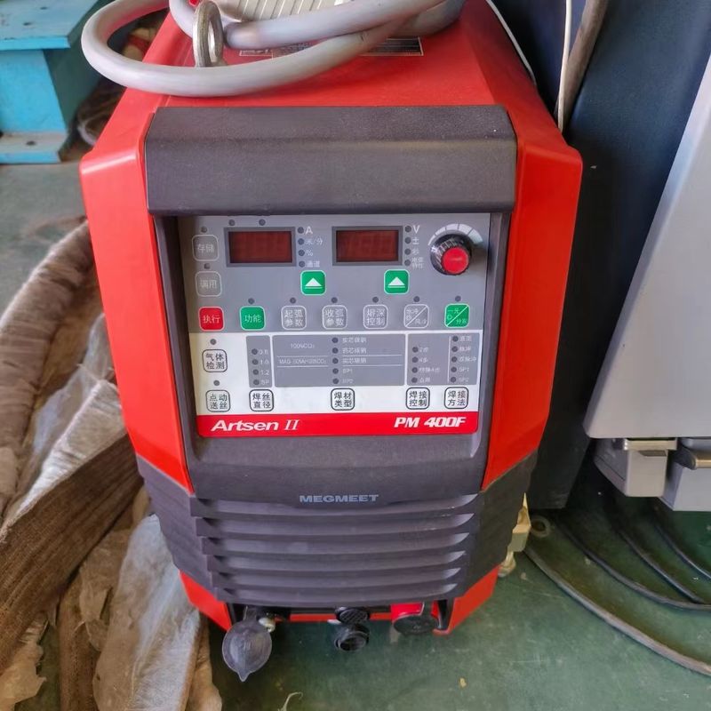 Yenilenmiş KR16L6 6kg Faydalı Yük 6 Eksenli Robot XP Kontrol Kabineti AC380V Güç kaynağı Paketleme Palletizing Spot Welding
