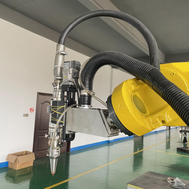 FANUC M-20iA Robotları R30iB Kontrolörlü Enjeksiyon Kalıplama Robotları, dağıtım robotları, cam lif kesme robotları