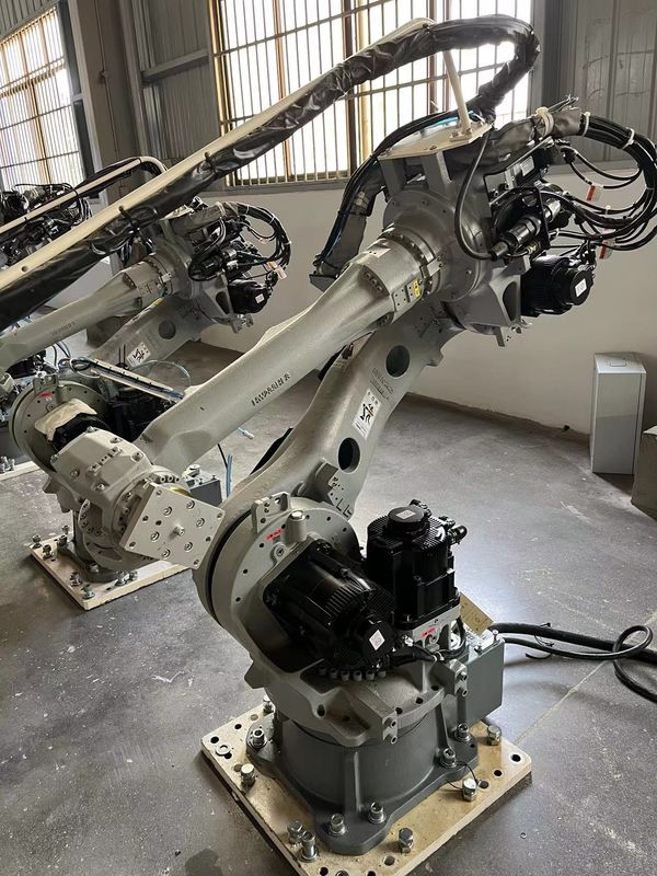 MH50 Kullanılmış YASKAWA Robotlar ±0.07mm Malzeme Kaldırma ve Kesme için Tekrarlanabilirlik