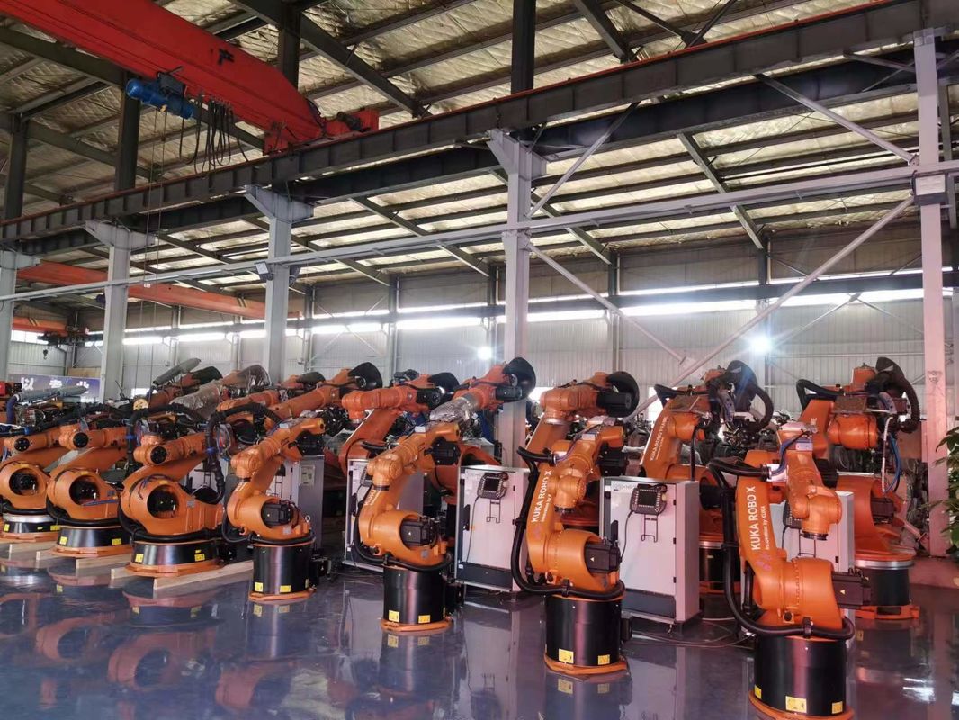 Önceden sahip 210 Kg Faydalı Yük Robotik Kol AC380V Güç kaynağı Kr210 Model 3 boyutlu lazer görüşü cam lif kesme lazer