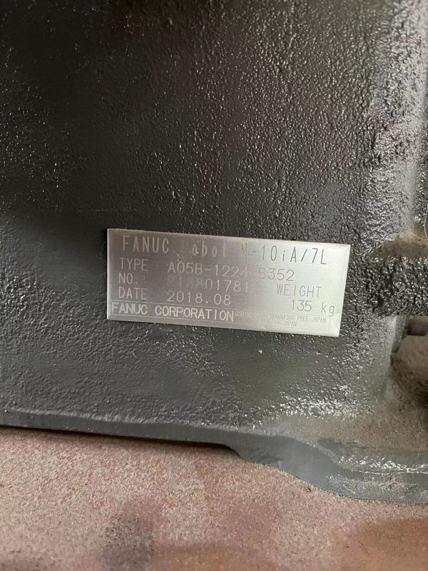 FANUC M-10iA/7L, 7 kg yararlı yük, 1633 mm erişim, ark kaynak, parçaların yüklenmesi ve boşaltılması, parçaların işlenmesi, montaj