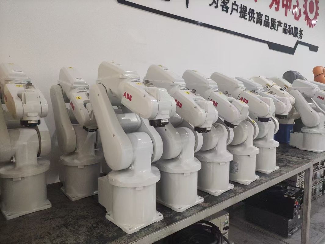 ABB IRB 1200 (5/0.9) Parçaların İşleme, Polişleme, Ölçme, Montajı Robotu