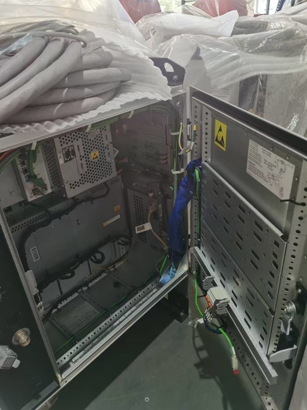 ABB IRB 4600-60/2.05 2050mm Aralık Orta Uygulanabilir Yük Robotu Otomatik Makine Eğimi ve Malzeme İşleme