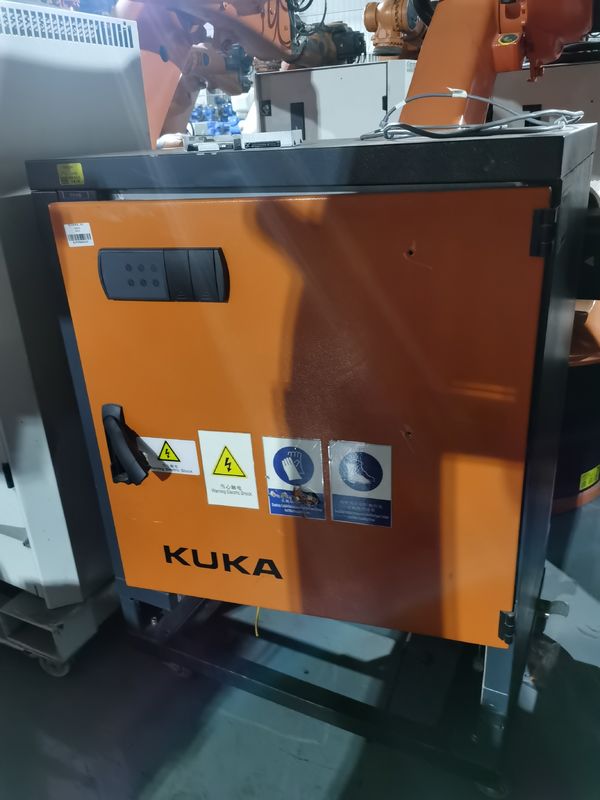 2033 mm REACH KUKA KR60-3 60KG Faydalı Yük Kullanılan KUKA Robotları Malzeme İşleme ve Toplama için