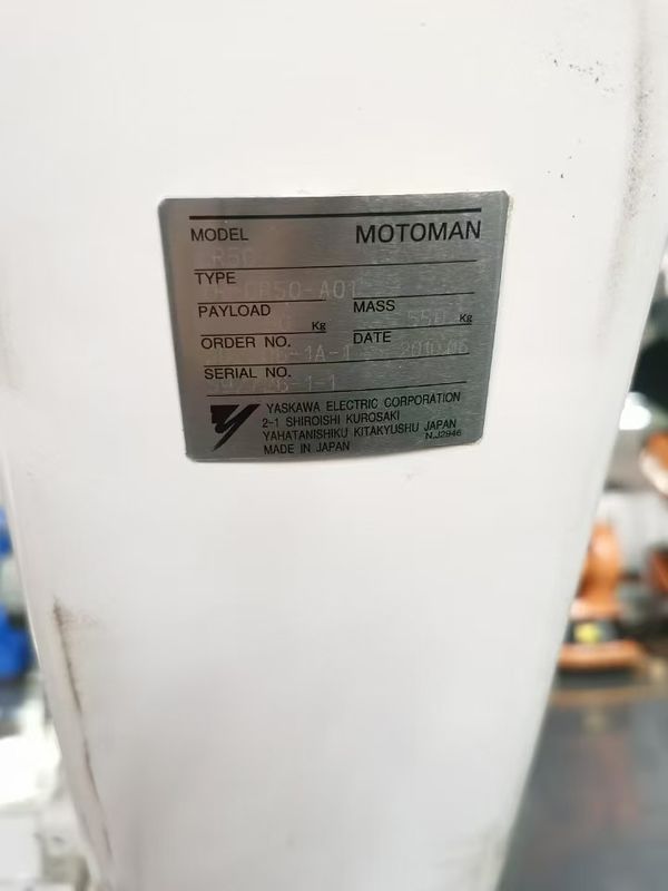 2061mm Reach CR50 XRC 50kg Faydalı Yük Motoman Yay Kaynak Robotu Basın Tending ve parça yükleme / boşaltma için