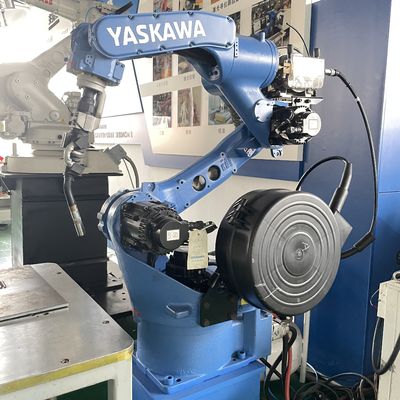 Yaskawa MA1440 Ark Kaynağı Robotu RD 350 Kaynak Makinesi