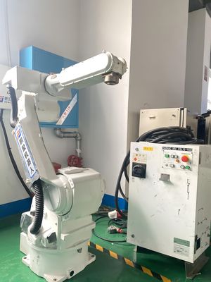 XRC Kullanılmış Robotik Kol Faydalı Yük 20kg Yaskawa CR20 Temiz Oda Robotu, Malzeme İşleme Robotu, Al ve Yer Robotu