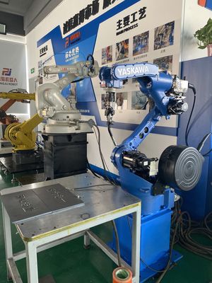 Kullanılmış Yaskawa MA1440 Ark Kaynağı Robotu 6kg Yük