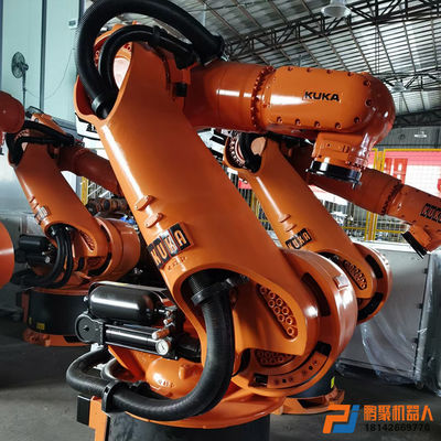 KUKA KR360 Paletleme, Parçaların yüklenmesi ve boşaltılması, İşleme, Parçaların işlenmesi