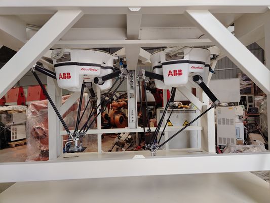 IRB 360 ABB Robotu Ayırma Toplama Paketleme için