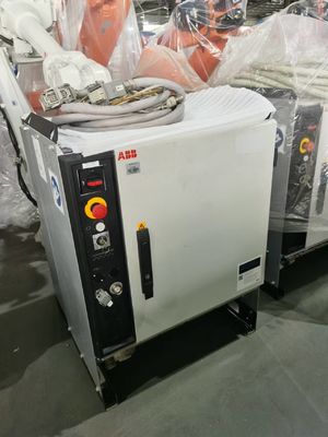 ABB IRB 4600-40/2.05 IP67 6 Eksenli 40kg Orta Kütle ABB Robotu Makine Tending Deburring And Pick And Place Uygulamaları için.